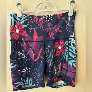 Très Pinas Running Shorts